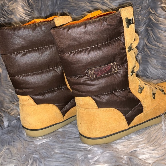 Timberland puffer lace up boots - Picture 1 of 3